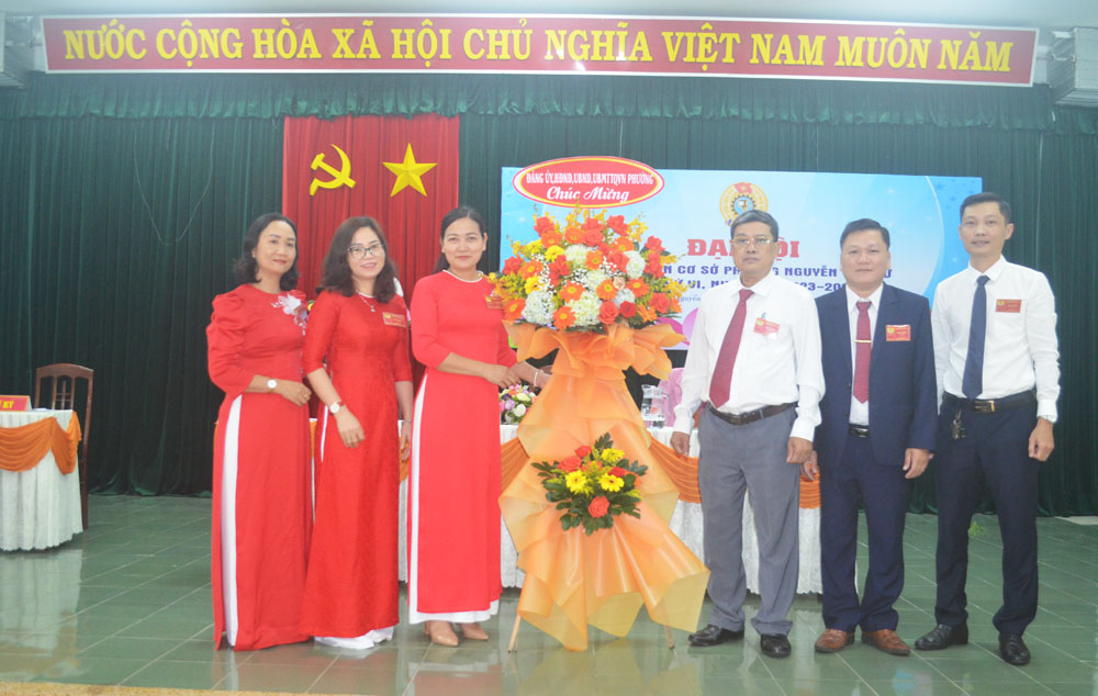 Tổ chức thành công Đại hội CĐCS phường Nguyễn Văn Cừ