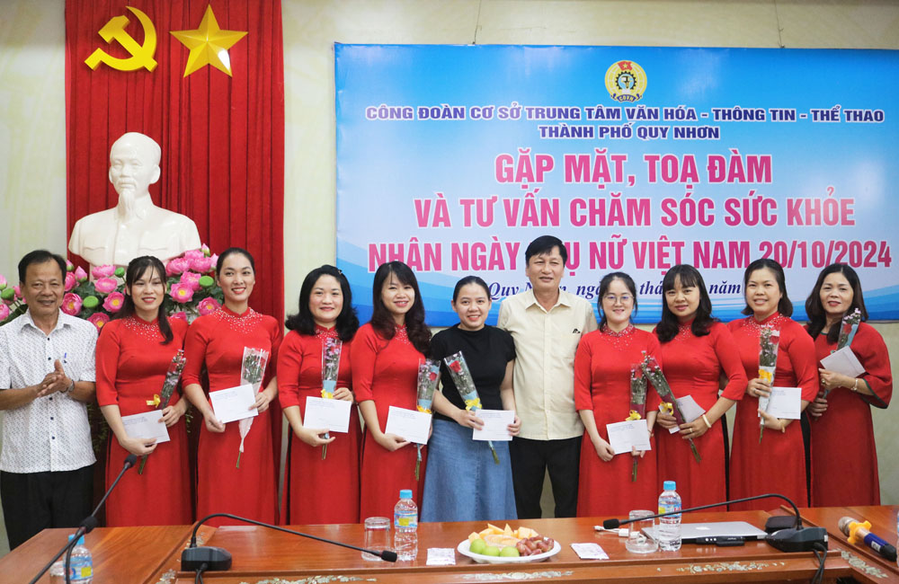 Chương trình gặp mặt, tọa đàm và tư vấn chăm sóc sức khỏe